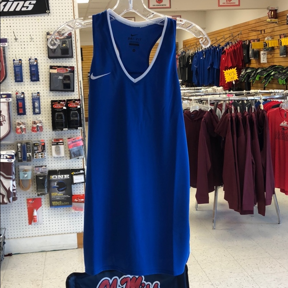 Nike Women’s Tank Top